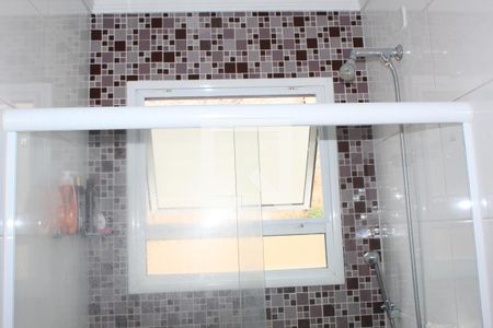 Casa de condomínio para alugar com 97m², 3 quartos e 2 vagasBanheiro da Suíte