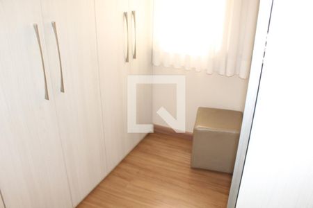 Casa de condomínio para alugar com 97m², 3 quartos e 2 vagasCloset