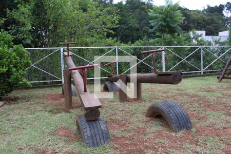 Casa de condomínio para alugar com 97m², 3 quartos e 2 vagasÁrea comum - Playground