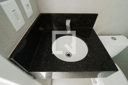 Casa para alugar com 100m², 2 quartos e 1 vagaBanheiro da Suíte