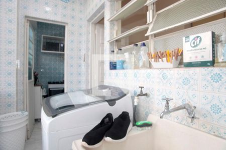 Apartamento à venda com 232m², 4 quartos e 1 vagaÁrea de Serviço + Despensa