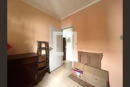 Casa à venda com 212m², 4 quartos e 3 vagas Casa à venda com 212m², 4 quartos e 3 vagasQuarto 3