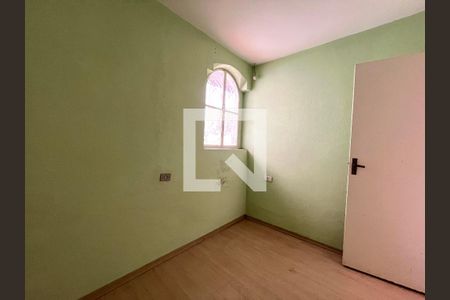 Casa à venda com 212m², 4 quartos e 3 vagas Casa à venda com 212m², 4 quartos e 3 vagasEdícula