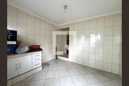 Casa à venda com 212m², 4 quartos e 3 vagas Casa à venda com 212m², 4 quartos e 3 vagasEdícula