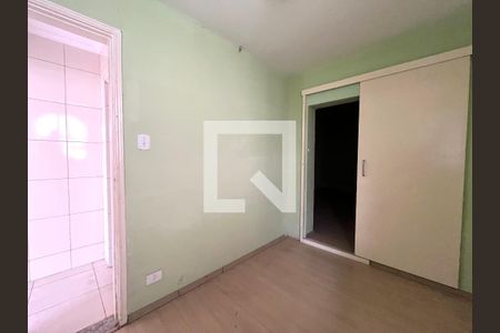 Casa à venda com 212m², 4 quartos e 3 vagas Casa à venda com 212m², 4 quartos e 3 vagasEdícula