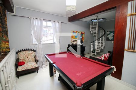 Sala 2 de casa à venda com 5 quartos, 500m² em Irajá, Rio de Janeiro