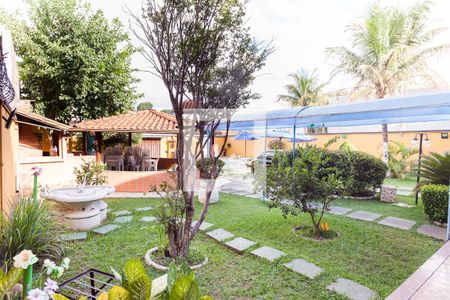 Casa para alugar com 600m², 3 quartos e 3 vagas Casa para alugar com 600m², 3 quartos e 3 vagasQuintal