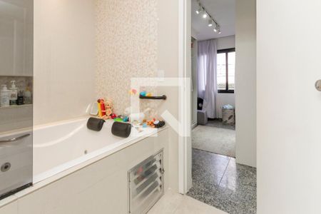 Casa para alugar com 130m², 2 quartos e 1 vaga Casa para alugar com 130m², 2 quartos e 1 vagaBanheiro da Suíte