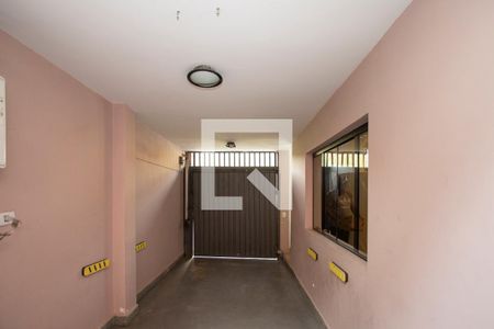 Garagem de casa para alugar com 2 quartos, 130m² em Chácara Santo Antônio (zona Sul), São Paulo