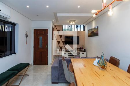 Casa para alugar com 2 quartos, 130m² em Chácara Santo Antônio (zona Sul), São Paulo