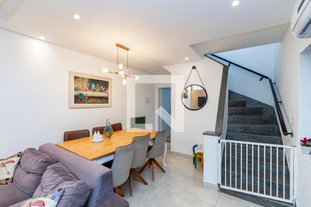 Sala de casa para alugar com 2 quartos, 130m² em Chácara Santo Antônio (zona Sul), São Paulo