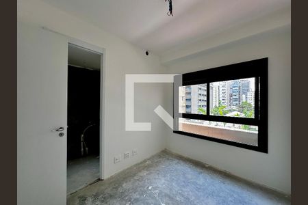 Apartamento para alugar com 211m², 3 quartos e 3 vagas Apartamento para alugar com 211m², 3 quartos e 3 vagasSuíte 2