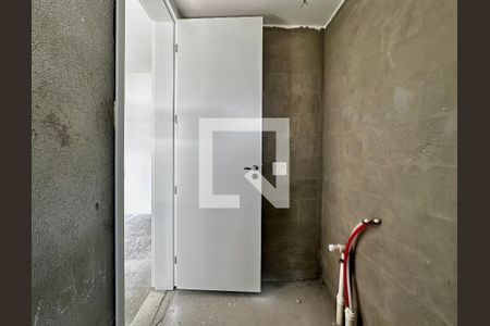 Apartamento para alugar com 211m², 3 quartos e 3 vagas Apartamento para alugar com 211m², 3 quartos e 3 vagasBanheiro Suíte 1
