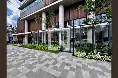 Apartamento para alugar com 211m², 3 quartos e 3 vagas Apartamento para alugar com 211m², 3 quartos e 3 vagasFachada