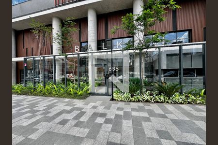 Apartamento para alugar com 211m², 3 quartos e 3 vagas Apartamento para alugar com 211m², 3 quartos e 3 vagasFachada