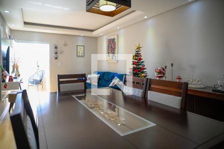 Apartamento à venda com 82m², 2 quartos e 1 vaga Apartamento à venda com 82m², 2 quartos e 1 vagaSala