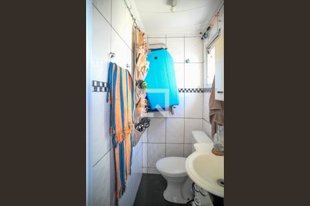 Apartamento à venda com 82m², 2 quartos e 1 vaga Apartamento à venda com 82m², 2 quartos e 1 vagaBanheiro de Serviço