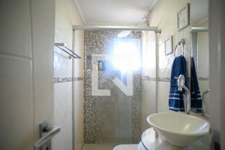 Apartamento à venda com 82m², 2 quartos e 1 vaga Apartamento à venda com 82m², 2 quartos e 1 vagaBanheiro
