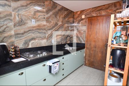 Apartamento à venda com 139m², 2 quartos e 1 vagaCozinha