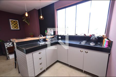 Apartamento à venda com 139m², 2 quartos e 1 vagaCozinha