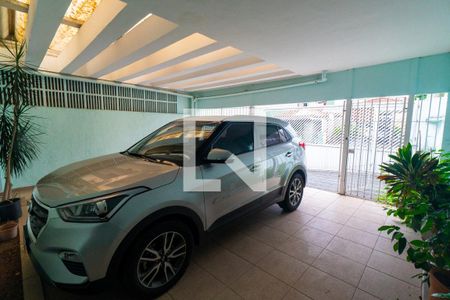 Casa à venda com 224m², 3 quartos e 4 vagasGaragem