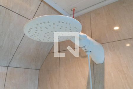 Casa à venda com 224m², 3 quartos e 4 vagasBanheiro da Suíte Detalhe