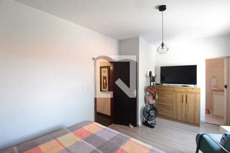 Suite de casa à venda com 3 quartos, 520m² em Céu Azul, Belo Horizonte