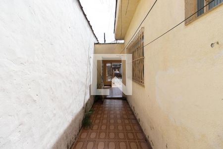 Casa à venda com 50m², 1 quarto e 1 vagaCorredor externo