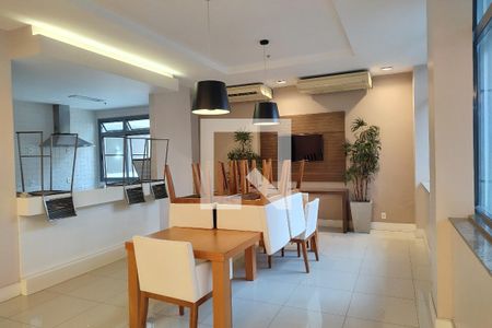 Apartamento para alugar com 100m², 2 quartos e 1 vagaÁrea comum - Salão de festas