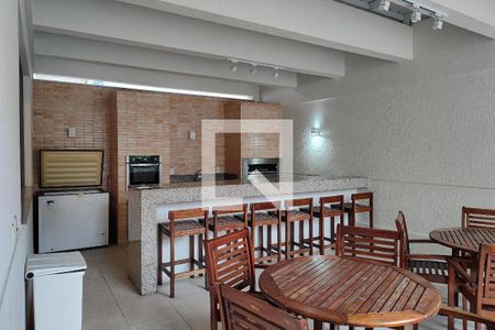 Apartamento para alugar com 100m², 2 quartos e 1 vagaÁrea comum - Churrasqueira