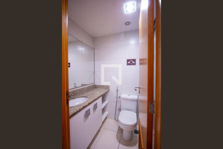 Apartamento para alugar com 100m², 2 quartos e 1 vagaBanheiro da Suíte