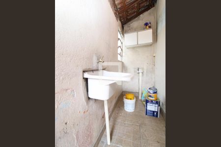 Casa para alugar com 80m², 2 quartos e sem vagaÁrea de Serviço