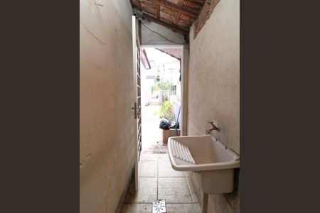 Casa para alugar com 80m², 2 quartos e sem vagaÁrea de Serviço