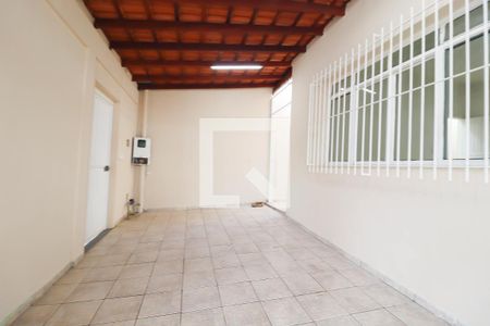 Casa à venda com 215m², 4 quartos e 4 vagasQuintal