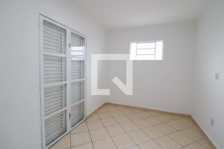 Casa à venda com 215m², 4 quartos e 4 vagasQuarto 3