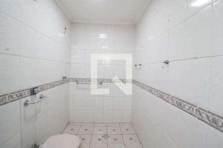 Casa à venda com 215m², 4 quartos e 4 vagasSuíte