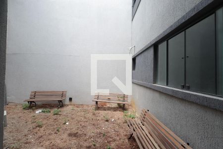 Apartamento à venda com 42m², 2 quartos e sem vagaÁrea comum