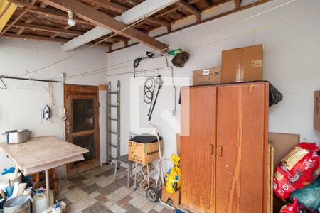 Casa à venda com 328m², 3 quartos e 2 vagasVaranda