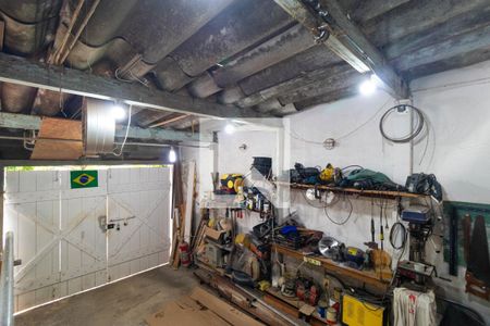 Casa à venda com 328m², 3 quartos e 2 vagasGaragem