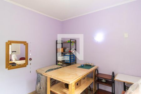 Casa à venda com 328m², 3 quartos e 2 vagasQuarto 01