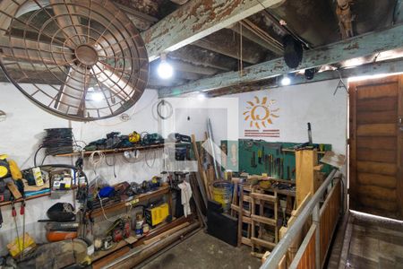 Casa à venda com 328m², 3 quartos e 2 vagasGaragem