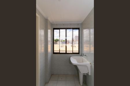 Apartamento para alugar com 64m², 2 quartos e 1 vagaÁrea de Serviço
