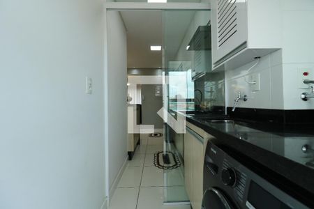 Apartamento à venda com 65m², 2 quartos e 1 vagaÁrea de Serviço