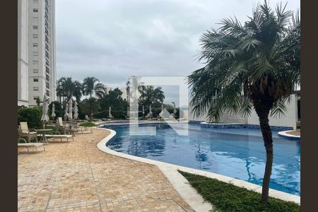 Apartamento para alugar com 130m², 2 quartos e 2 vagasÁrea comum - Piscina