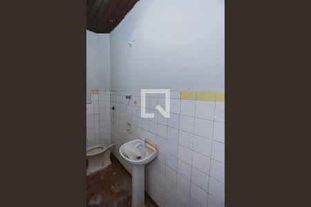 Casa à venda com 253m², 1 quarto e 5 vagasBanheiro