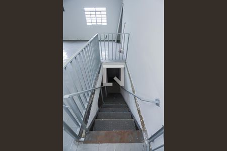 Casa à venda com 253m², 1 quarto e 5 vagasEscada