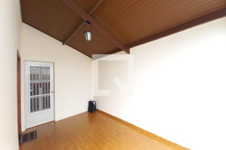 Casa à venda com 266m², 3 quartos e 3 vagasGaragem