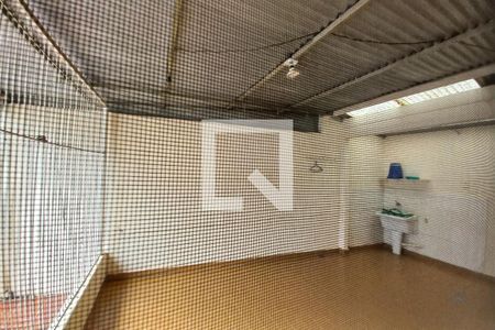 Casa à venda com 266m², 3 quartos e 3 vagas Casa à venda com 266m², 3 quartos e 3 vagasVista do Quarto 3