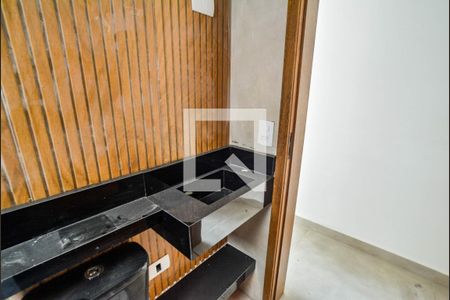 Apartamento à venda com 55m², 2 quartos e 1 vagaBanheiro Corredor
