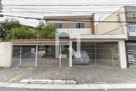 Casa à venda com 380m², 3 quartos e 5 vagasFachada da casa